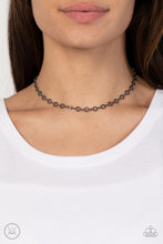 Load image into Gallery viewer, Keepin it Chic Black Necklace
