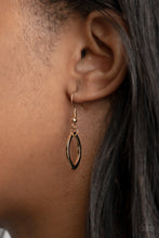 Load image into Gallery viewer, Dizzying Definition Gold Necklace
