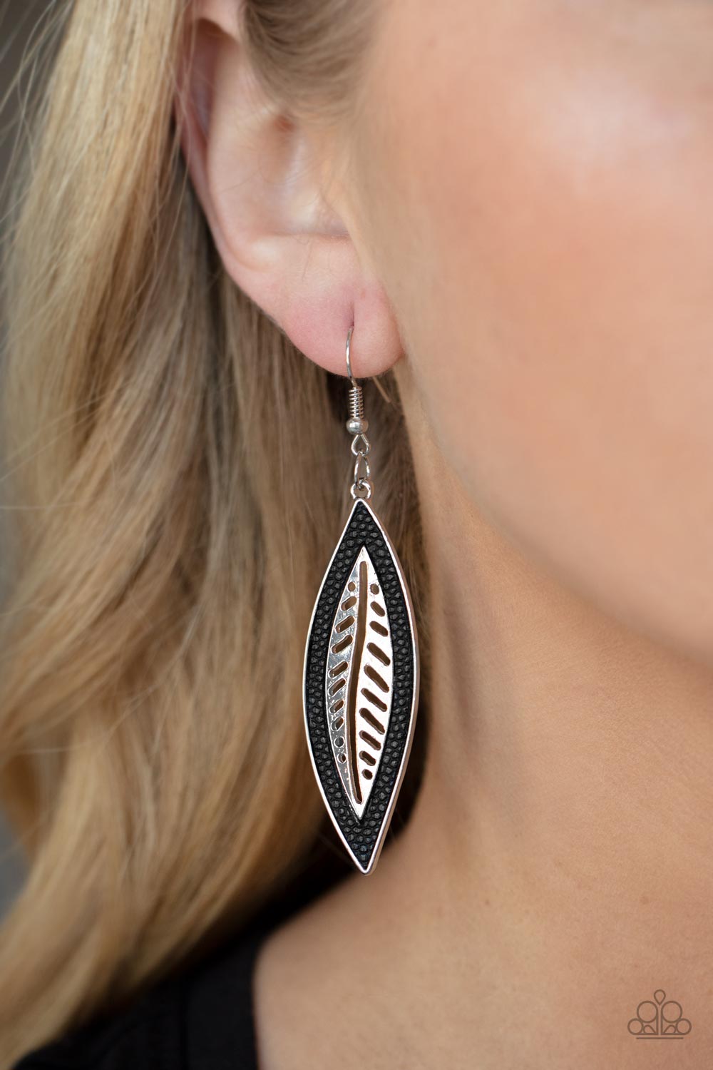 Leather Lagoon Black Earrings